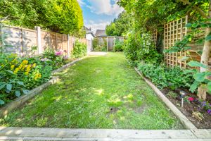 REAR GARDEN- click for photo gallery